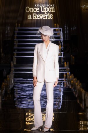 Once Upon A Reverie | Look 10